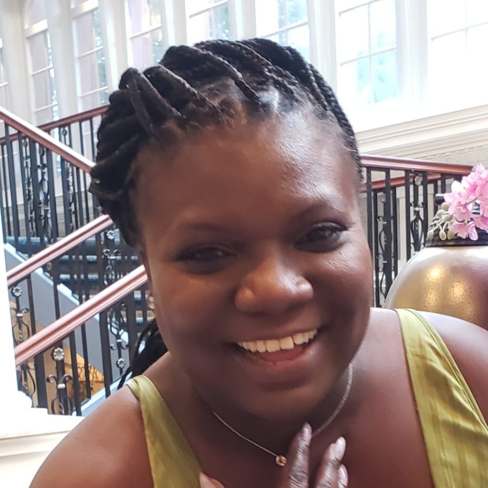 Meet your Posher, Linda